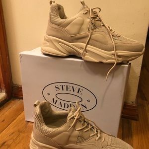 Steve Madden sneakers